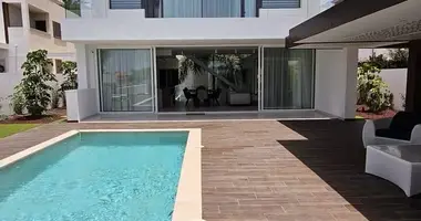 Villa 6 zimmer in Miraverde, Spanien