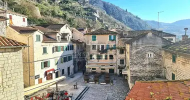 2 bedroom apartment in Dobrota, Montenegro