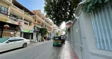 Haus 6 zimmer in Sangkat Phsar Daeum Thkov, Kambodscha