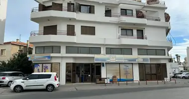 Apartamento 3 habitaciones en Larnaca, Chipre