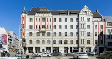 Mieszkanie 4 pokoi w Ryga, Łotwa