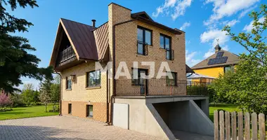 Casa en Brivkalni, Letonia