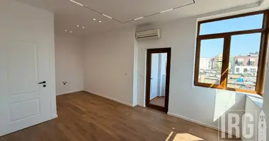 1 bedroom apartment in Tirana Municipality, Albania