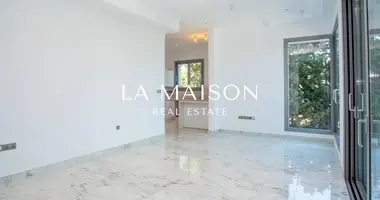 2 bedroom apartment in Koinoteta Agiou Tychona, Cyprus