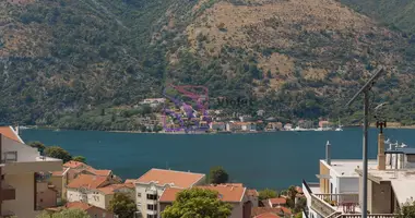 1 bedroom apartment in Dobrota, Montenegro