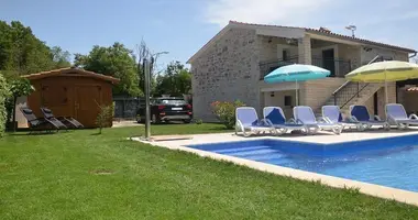 Villa 4 bedrooms in Grad Porec, Croatia