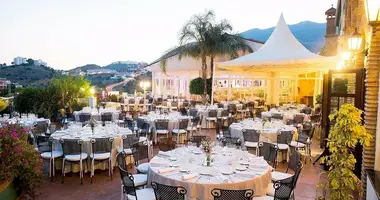 Propriété commerciale 11 000 m² dans Benalmadena, Espagne