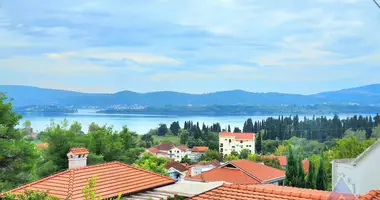 Дом 2 спальни в Майами, США