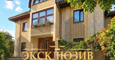 Cottage 9 bedrooms in Baranavichy, Belarus