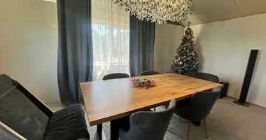 Maison 4 chambres dans Velykodolynske, Ukraine