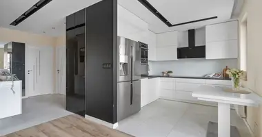 3 bedroom apartment in Warsaw, Poland