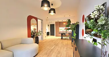 Apartamento 2 habitaciones en Tiflis, Georgia