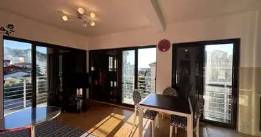 Apartamenty wielopoziomowe 2 pokoi w Boreti, Czarnogóra