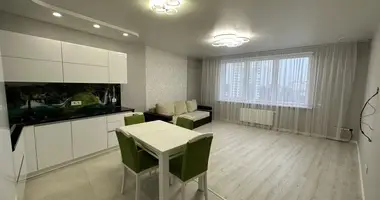 Apartamento 3 habitaciones en Minsk, Belarús