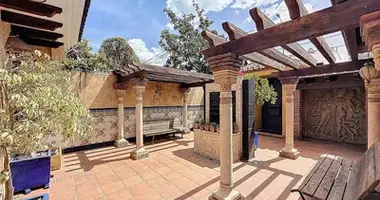 5 bedroom house in Malaga, Spain