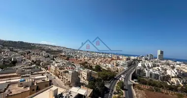 Penthouse w Saint Julians, Malta