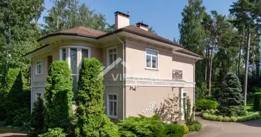 6 room house in Jurmala, Latvia