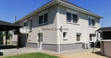 4 room house in Győr-Moson-Sopron, Hungary