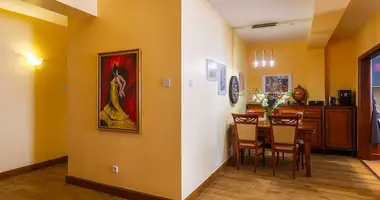 Wohnung 4 zimmer in Lodz, Polen