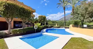 Dom 3 pokoi w Marbella, Hiszpania