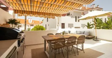 Wohnung 3 Schlafzimmer in San Pedro Alcantara, Spanien