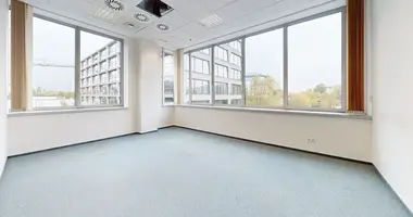 Коммерческое помещение 374 м² в Варшава, Польша