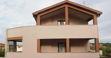 Hotel 350 m² en Pola, Croacia