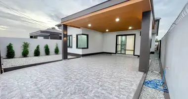 Дом 3 спальни в Pong, Таиланд