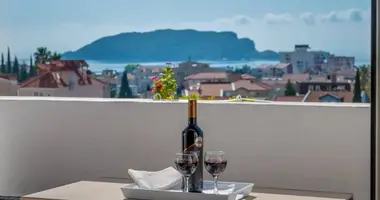 Квартира 4 комнаты в Будва, Черногория