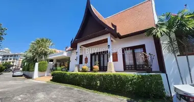 Villa 4 bedrooms in Rawai, Thailand