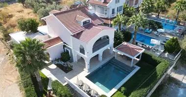 Villa 4 chambres dans Fethiye, Turquie