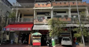 Dom 5 pokojów w Khan Daun Penh, Kambodża