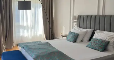 🏠 Бечичи – Стильная студия с видом на море в комплексе Status в Бечичи, Черногория