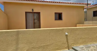 4 bedroom house in Tala, Cyprus