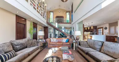 7 bedroom house in Aspe, Spain