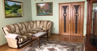 Mieszkanie 7 pokojów w Odessa, Ukraina