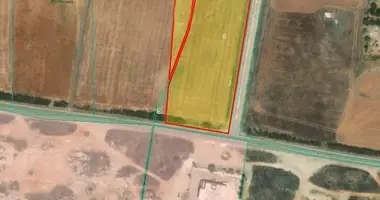 Terrain dans Ormídia, Chypre