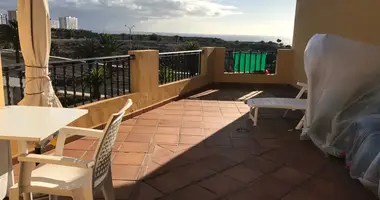 2 bedroom apartment in Adeje, Spain
