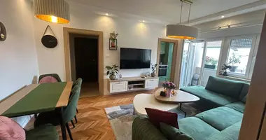 2 bedroom apartment in Trg Vojvode Becir bega Osmanagica, Montenegro