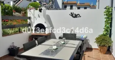 Haus 3 Schlafzimmer in Marbella, Spanien