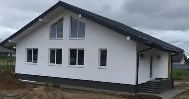 Casa en Zabalocki sielski Saviet, Belarús