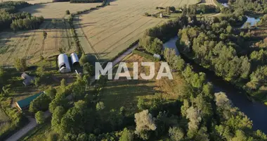 Haus in Praulienas pagasts, Lettland