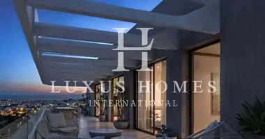Penthouse 4 pokoi w Estepona, Hiszpania