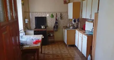 Wohnung 4 zimmer in Saslauje, Belarus