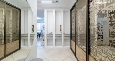 Apartamento 3 habitaciones en Minsk, Belarús
