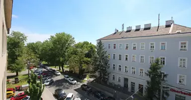 Apartamento 4 habitaciones en Viena, Austria