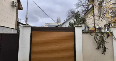 Haus 4 zimmer in Odessa, Ukraine