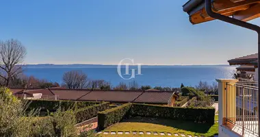 Wohnung 3 zimmer in Manerba del Garda, Italien