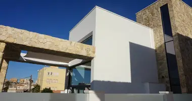 Villa in Abadin, Spanien