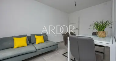 Wohnung 2 Schlafzimmer in Crikvenica, Kroatien